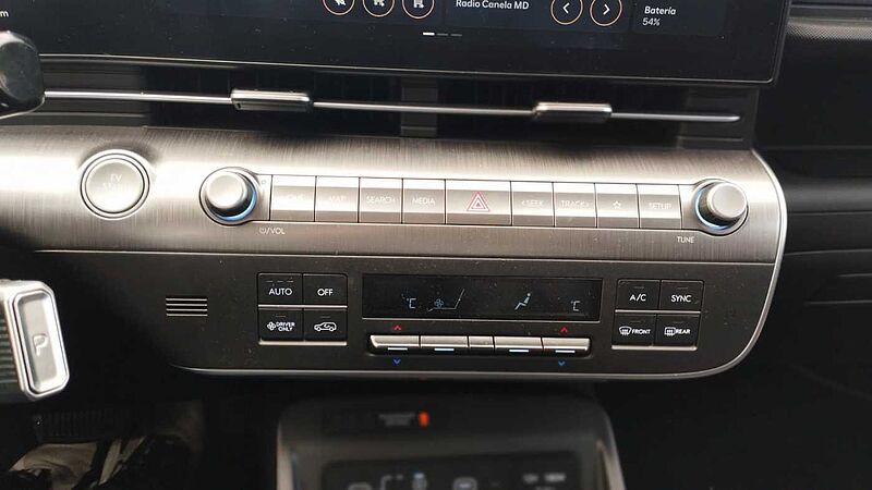 Hyundai Kona EV Tecno 2C 204