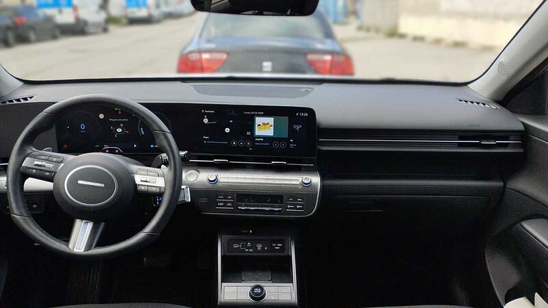 Hyundai Kona EV Tecno 2C 204