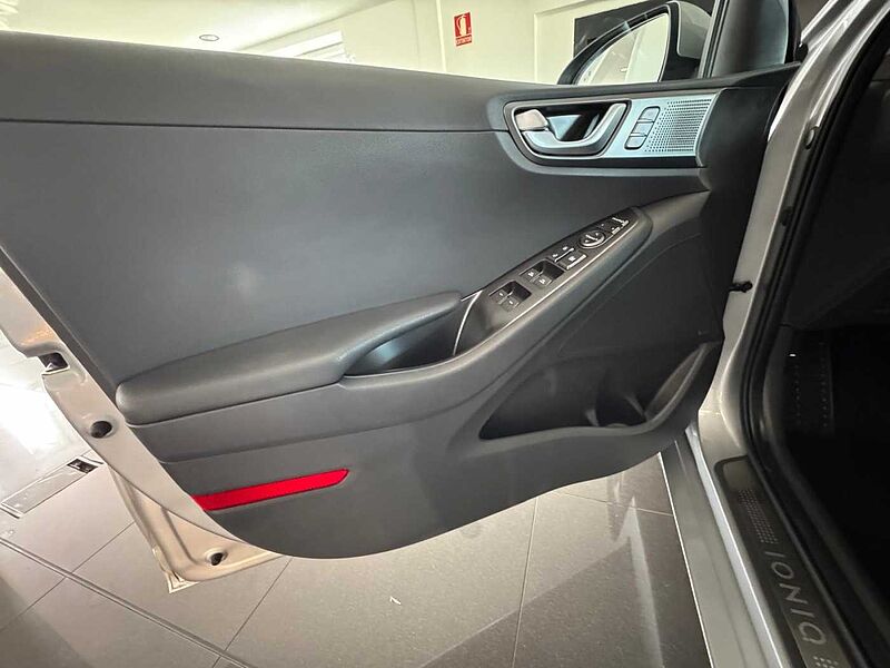 Hyundai Ioniq HEV 1.6 GDI Style
