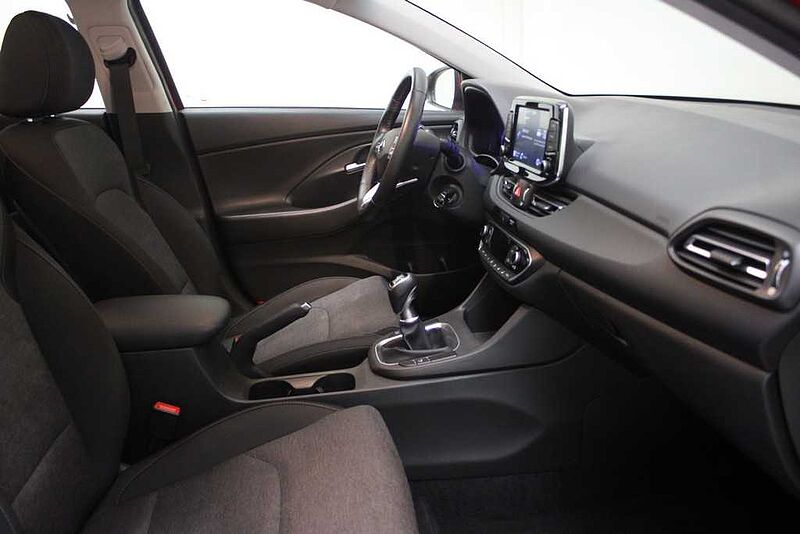 Hyundai i30 1.0 TGDI Klass LR 48V 120