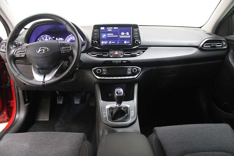 Hyundai i30 1.0 TGDI Klass LR 48V 120