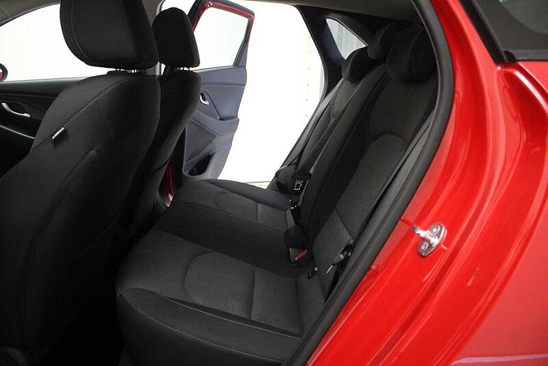 Hyundai i30 1.0 TGDI Klass LR 48V 120