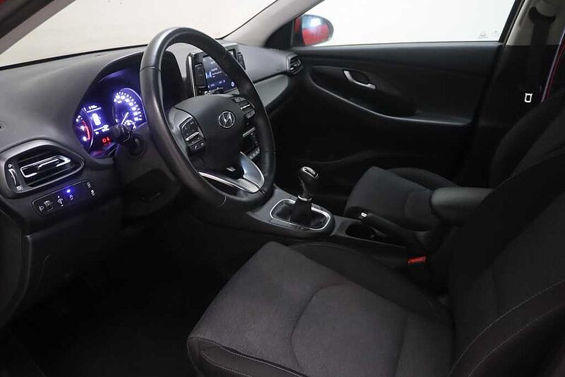 Hyundai i30 1.0 TGDI Klass LR 48V 120