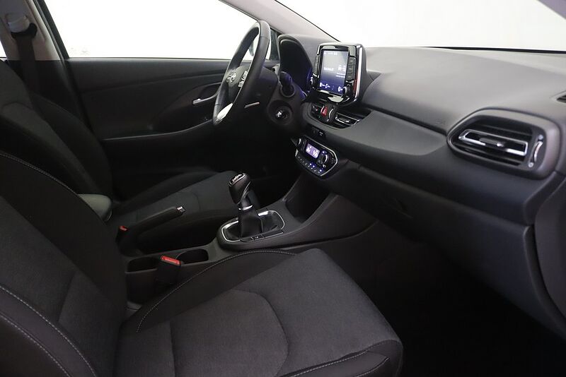 Hyundai i30 1.0 TGDI Klass LR 48V 120