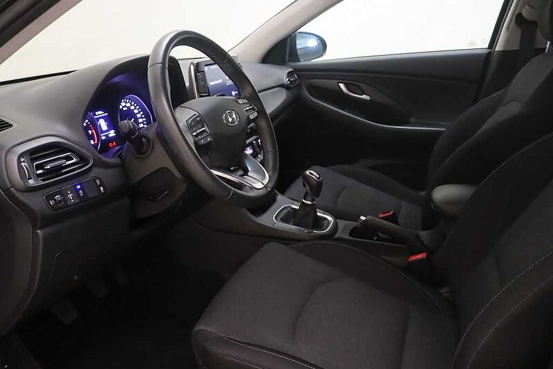 Hyundai i30 1.0 TGDI Klass LR 48V 120