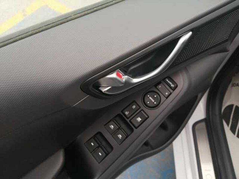 Hyundai Ioniq HEV 1.6 GDI Tecno