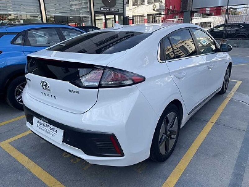 Hyundai IONIQ 1.6 GDI HEV Tecno DCT