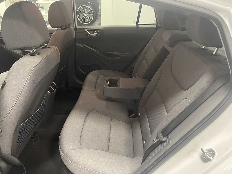 Hyundai Ioniq ES - Ber5 1,6 GDI Hybrid EU6d-T, Tecno Plug-In Hybrid (EURO 6d-TEMP), (Facelift)
